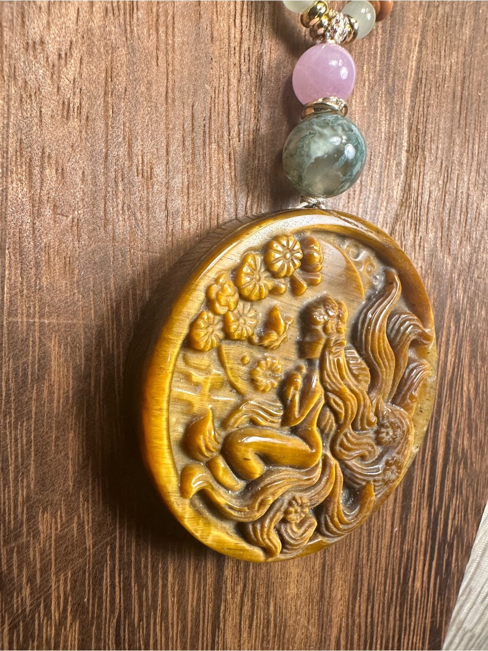 Tiger’s Eye Fairy Pendant with Kunzite and Moss Agate on Adjustable Beaded Rope - Picture 8 of 12